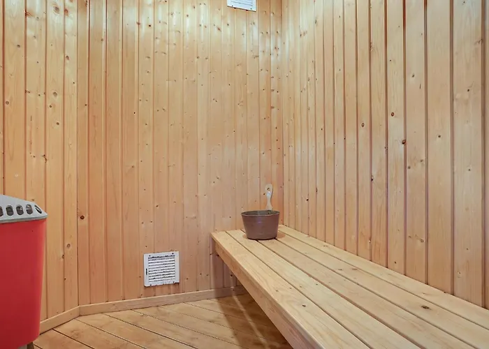 In Glesborg With Sauna Glesborg