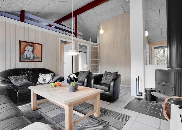 度假居 In Glesborg With Sauna *