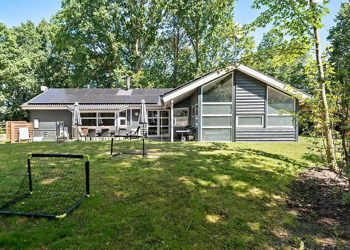 In Glesborg With Sauna Hébergement de vacances *